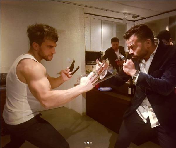 비정상회담 그리스대표 근육 | 인스티즈