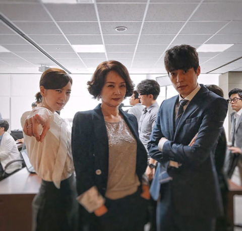 이름없는여자 시청자들에겐 낯설게만 느껴지는 출연진들 사모임컷ㅋㅋㅋ.jpg | 인스티즈