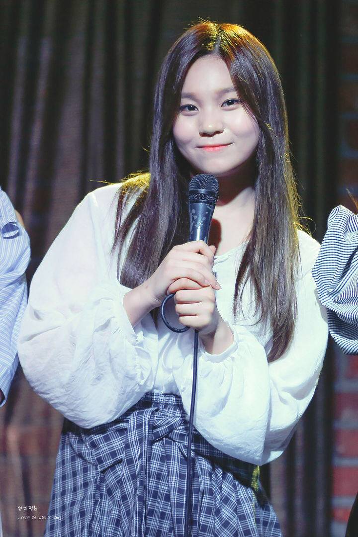 [여자친구] 해리 케인은 확실히 물건인 것 같아서 엄지 | 인스티즈