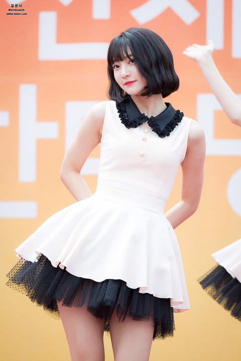 [오마이걸] 위쳐3를 하다가 프리실라의 노래가 감미로워서 비니 | 인스티즈