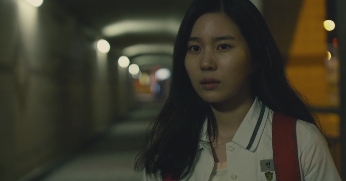 보고 나면 후유증이 너무 어마어마해서 두번은 못보는 영화 한공주 캡쳐 | 인스티즈