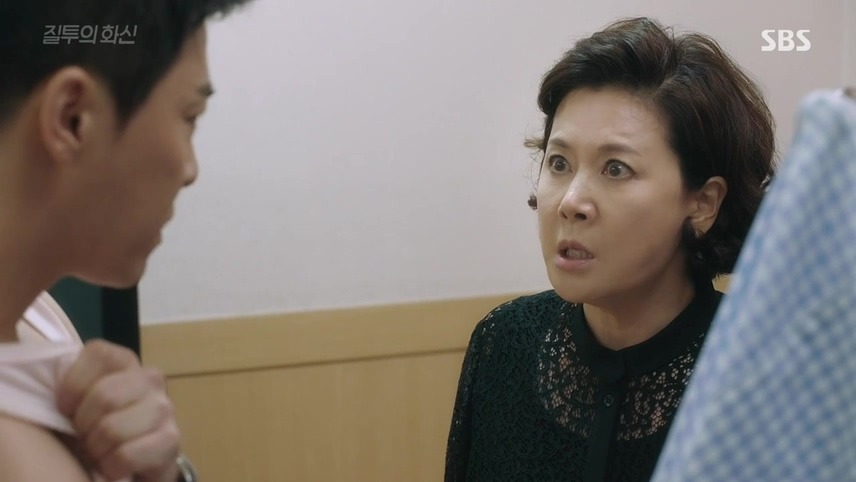 [질투의화신] 브라자 입었다고 엄마한테 쥐어터지는 조정석 | 인스티즈