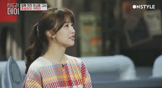 노홍철 매니저가 박하선을 평범해서 좋아한다는 얘기에 한혜진 허지웅 박하선 반응.gif | 인스티즈