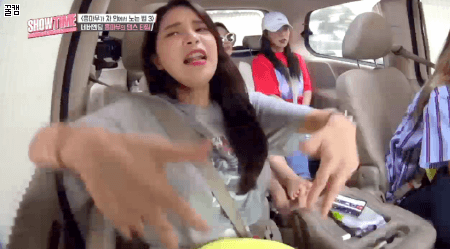 이슬톡톡만 마셔도 취해서 얼굴 빨개진다는 솔라ㅋ | 인스티즈