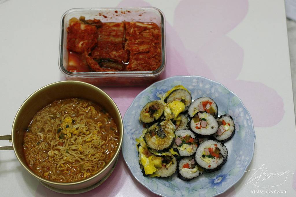 자취생의 만수르급 야식 | 인스티즈