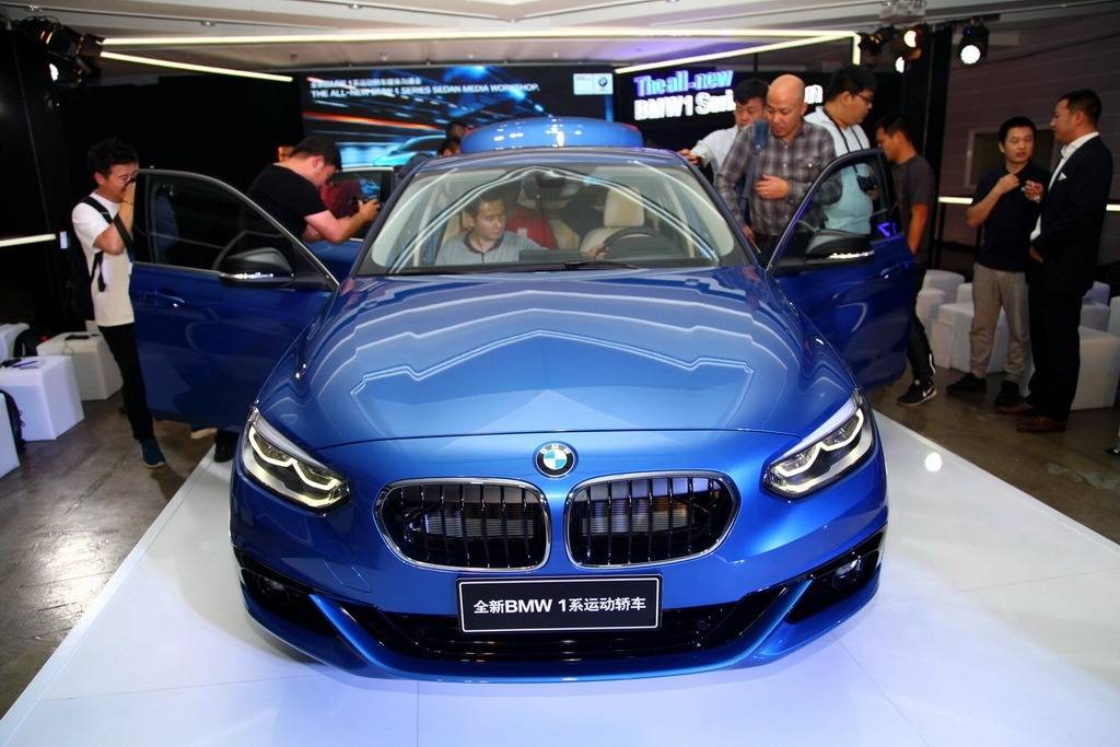 2018 신형 BMW 1시리즈 세단 feat. [데이터주의] | 인스티즈