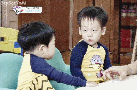 [슈퍼맨이돌아왔다] 태어나서 처음으로 사탕을 맛 본 서언이와 서준이 ㅋㅋㅋㅋㅋ | 인스티즈