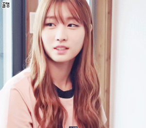 [트와이스] 시크한줄 알았는데 빙구미 쩌는 모구리 모모 짤모음.jpg | 인스티즈