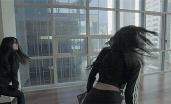 트레이닝 복 입은 러블리즈 미주.gif | 인스티즈