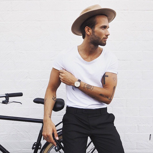 [션오프리외] 그냥 눈요기로 보는 남모델들의 길거리 패션 | 인스티즈