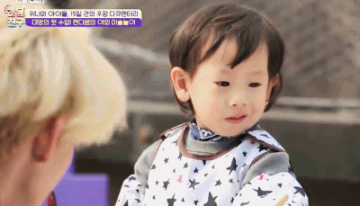 [반달친구] 10명의 아이들 중에서 유일하게 기저귀 차는 박하율.jpgif | 인스티즈