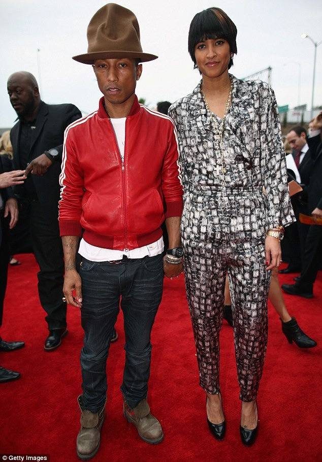 [퍼렐] 자꾸 나보다 키큰 여친이 힐을 신는다 ㅜㅜ | 인스티즈