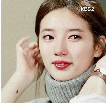 겨우 2살차이인데 아저씨라고 부르는 수지???? | 인스티즈