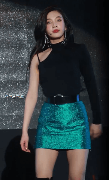 리즈 또 갱신하는 피카부 섹시 둥둥이.gif | 인스티즈