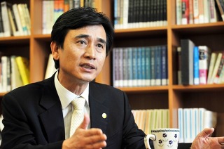 유시민이 말한 우리나라 민주주의의 발전과정과 퇴행.jpg | 인스티즈