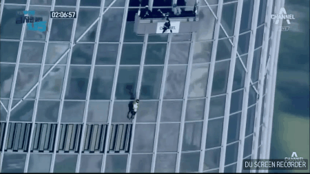 클라이밍 김자인 선수 롯데 월드타워 555m 등반 성공.gif | 인스티즈