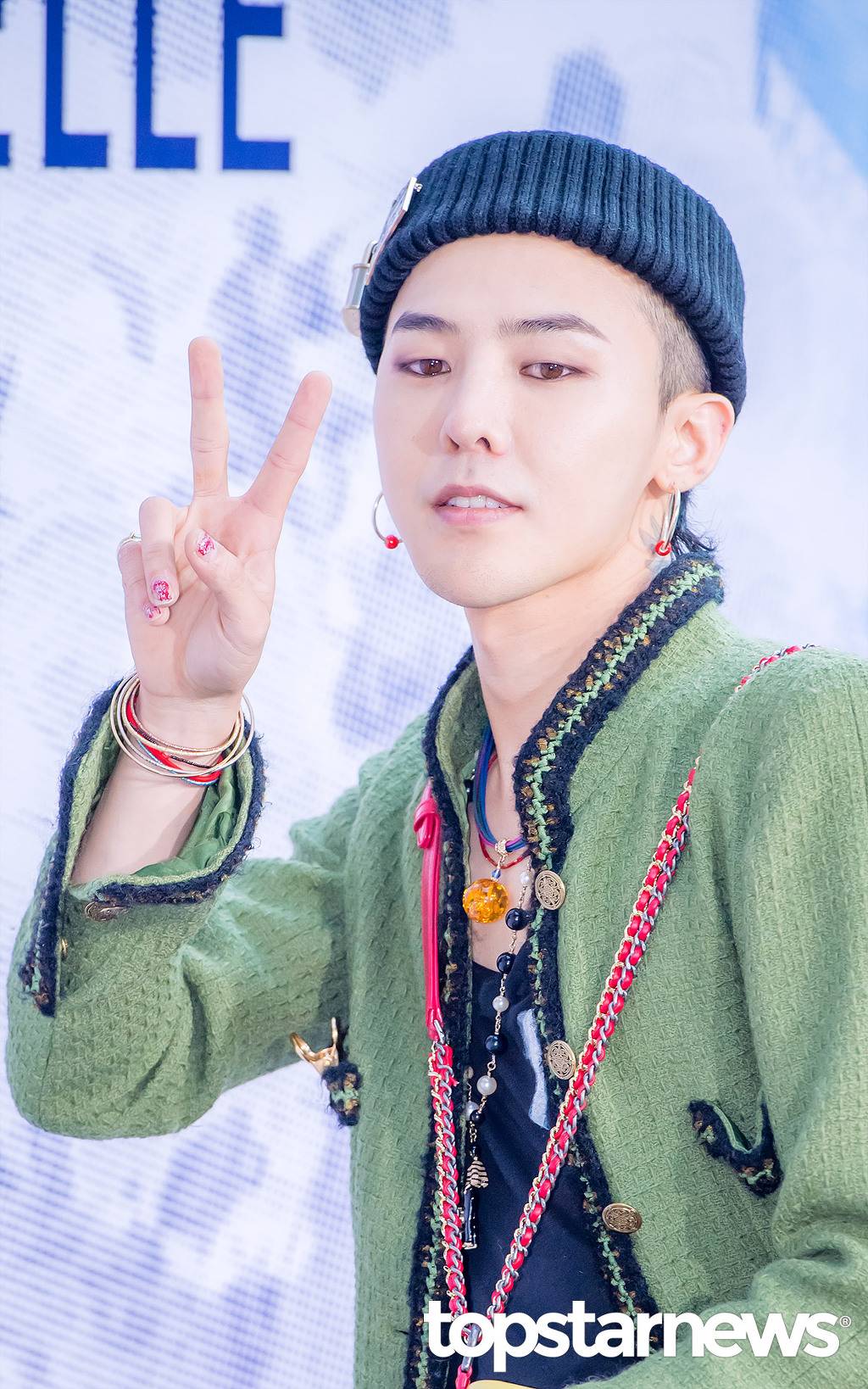 오늘 샤넬파티에 지드래곤 혼자.jpg | 인스티즈