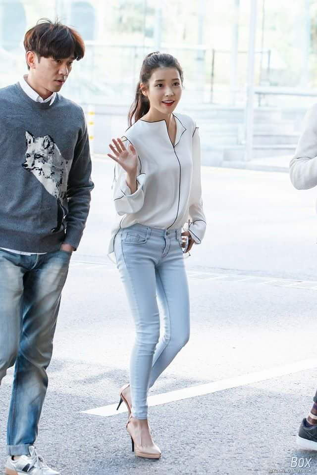 아이유 사진&움짤모음 자료짱많음!! | 인스티즈