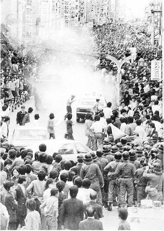 유시민이 말한 우리나라 민주주의의 발전과정과 퇴행.jpg | 인스티즈