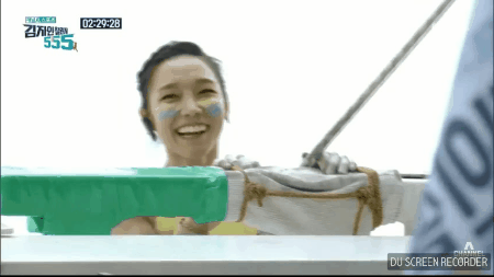 클라이밍 김자인 선수 롯데 월드타워 555m 등반 성공.gif | 인스티즈