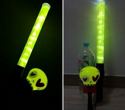 일반 응원봉의 10배 발광력을 자랑하는 아이돌 경광봉들.gif | 인스티즈