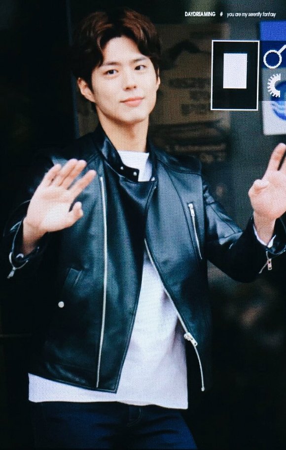 오늘자 뮤직뱅크 출근길 박보검 프리뷰.jpg | 인스티즈