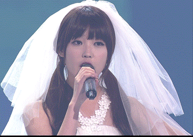 시즌별로 보는 아이유.jpgif | 인스티즈