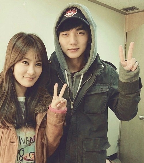 유승호 한테 러브콜 보낸 여배우&女 연예인들 .JPG | 인스티즈