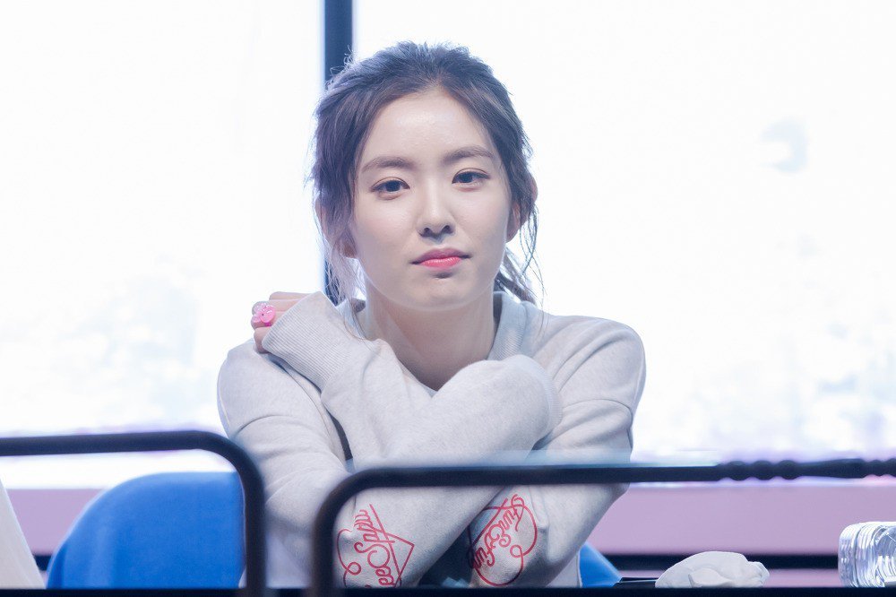 눈에서 꿀 떨어지는 아이린 | 인스티즈