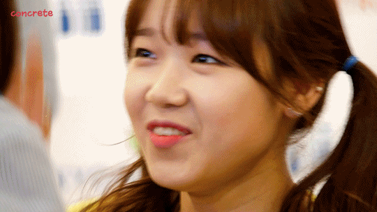 김도연에게 털리던 최유정 자신의 팬에게도 털리며 멘탈나가.. (feat. 하이파이브 낚시/아이오아이) (I.O.I) | 인스티즈