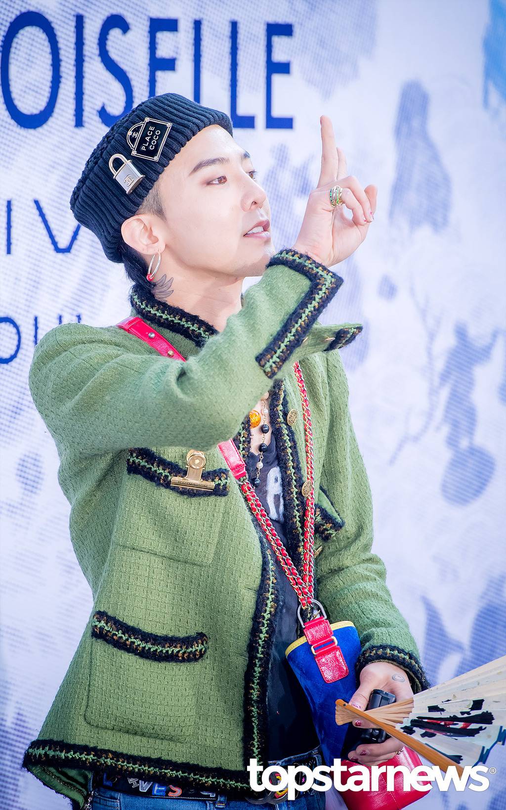 오늘 샤넬파티에 지드래곤 혼자.jpg | 인스티즈