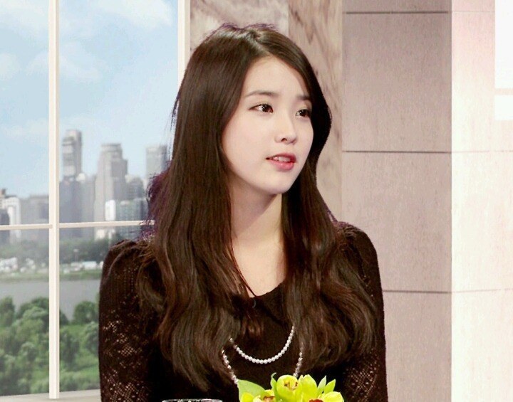 아이유 사진&움짤모음 자료짱많음!! | 인스티즈