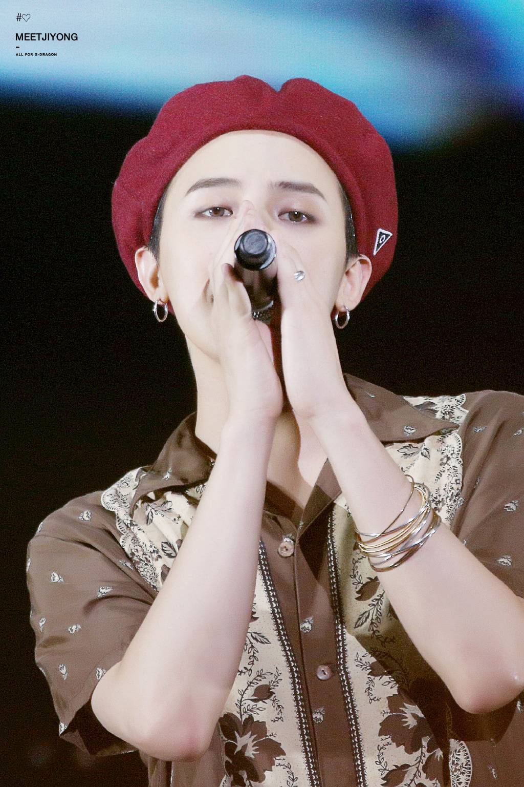 중국에서 지드래곤 벌칙의상 수준.jpg | 인스티즈