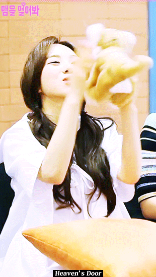 아기호랑이 돌보는 맹아 | 인스티즈