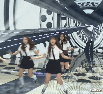 여자친구 막내 엄지 | 인스티즈