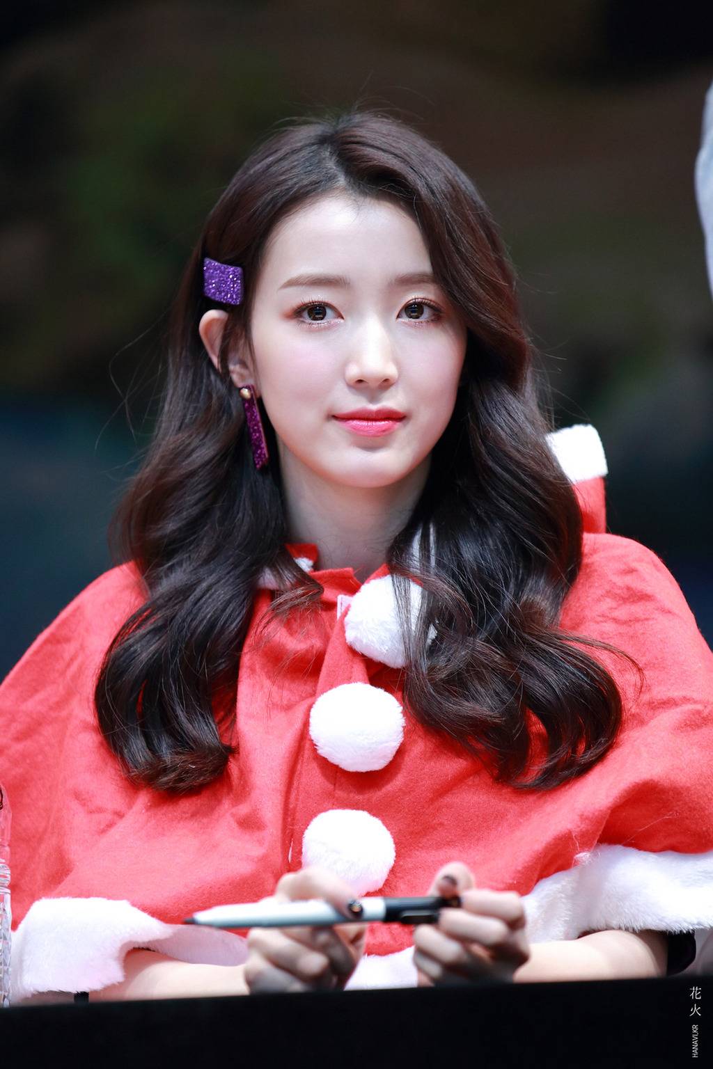 [구구단] 염색이 되는동안 기다리는게 지루해서 하나 | 인스티즈