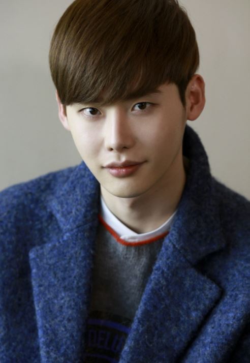 둘 중 한명 사겨야한다면 전자 vs 후자 | 인스티즈