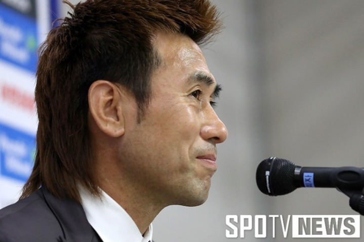 남자 연예인 사이에서 유행이라는 맥가이버헤어 | 인스티즈