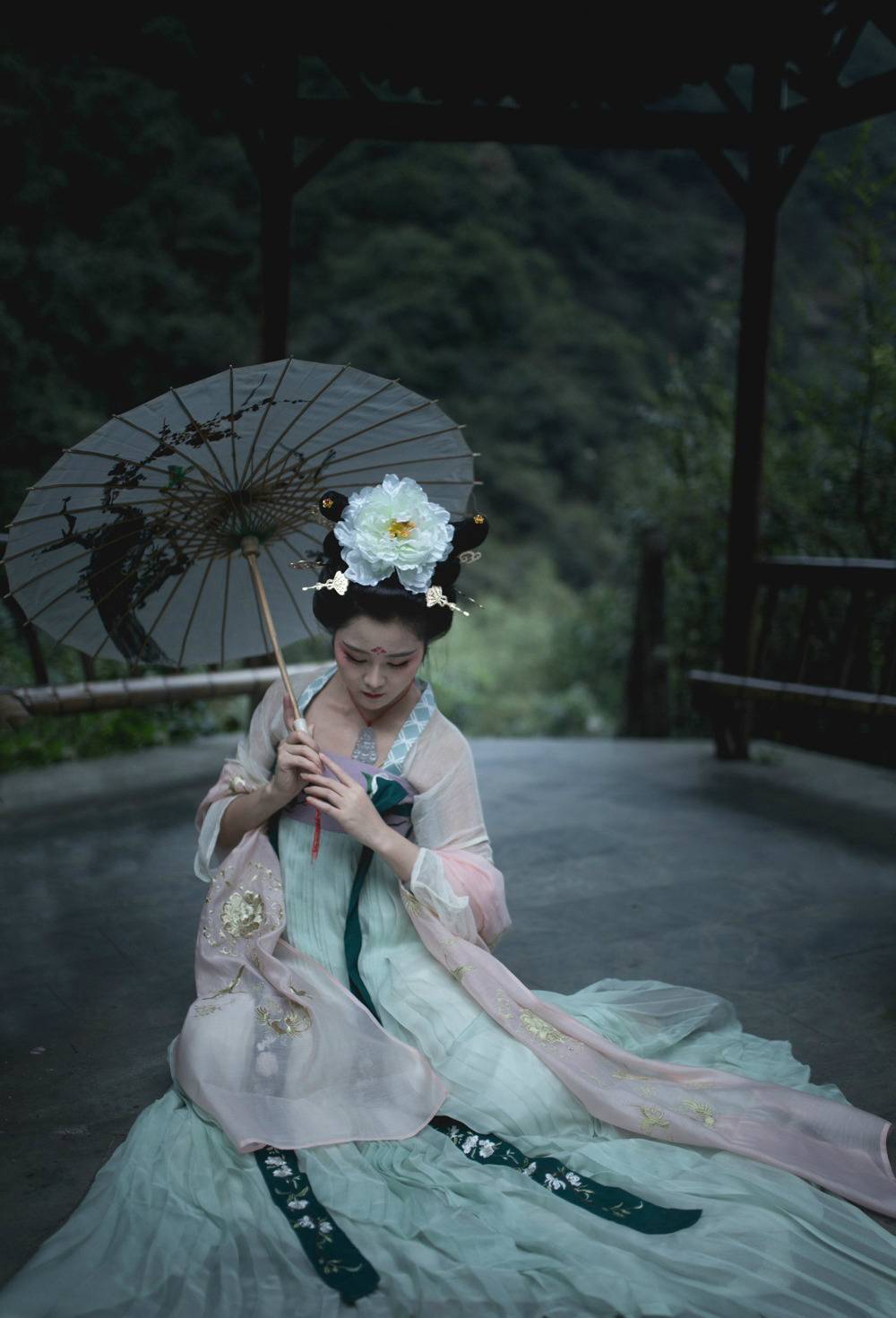 한국 중국 일본 전통의상들.jpg | 인스티즈