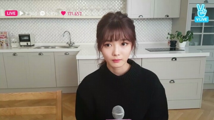 이쯤되면 코디가 안티인지 의심되는 연예인 | 인스티즈