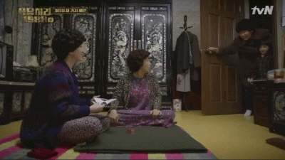 [응답하라1988] 응팔의 핵귀요미 담당 진주 - 11화.gif 데이터주의 | 인스티즈