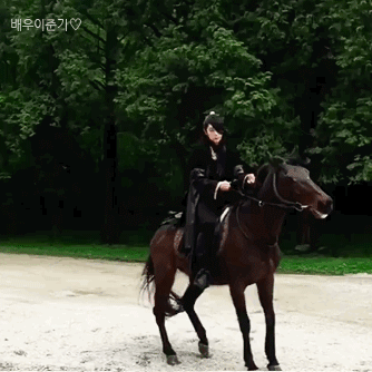 이준기씨를 처음 만났을 때 좀 충격받았어요 | 인스티즈