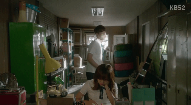 [학교2017] 좋아하는 여자애한테 초딩같이 질투하는 고딩.jpgif | 인스티즈