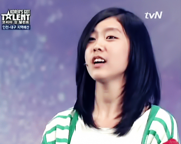 러블리즈 지수 데뷔 전 고딩때 방송 나오던 시절.gif | 인스티즈