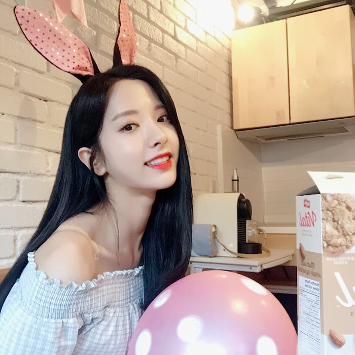 우주소녀 보나 인스타 업뎃 | 인스티즈