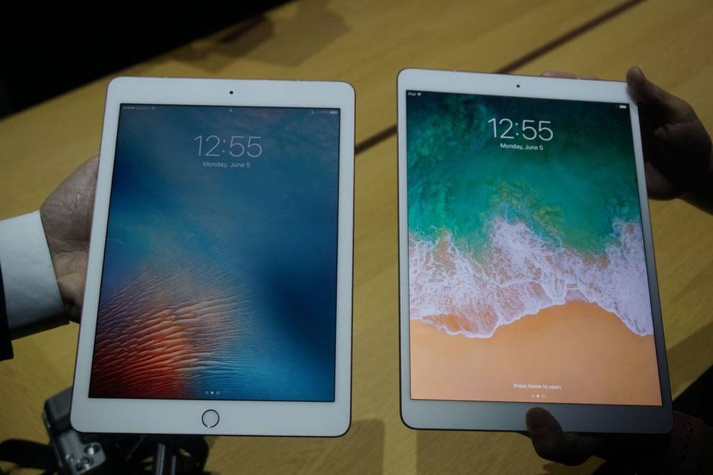 역대급 업그레이드가 되어 찬사가 자자한 아이패드 프로 10.5 실사.jpg | 인스티즈