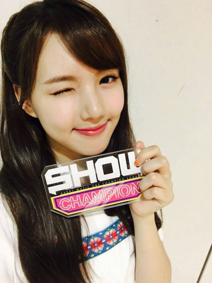 2018년 첫 여자친구 예린 | 인스티즈