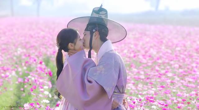 [사진] 2016년 구르미 그린 달빛으로 흥했던 박보검,김유정 .JPG | 인스티즈