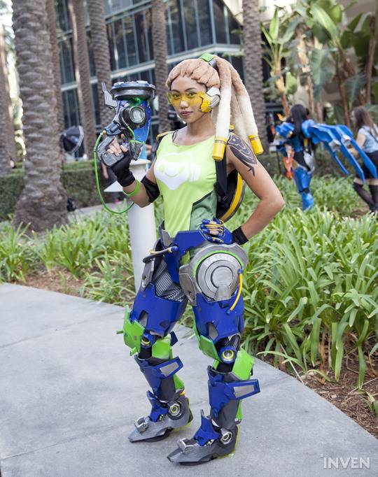 블리즈컨2016 코스튬 콘테스트 비입상 퀄수준 | 인스티즈