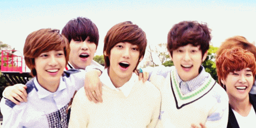 2016 아이돌 공연 예매자 성별 연령비율.jpg | 인스티즈